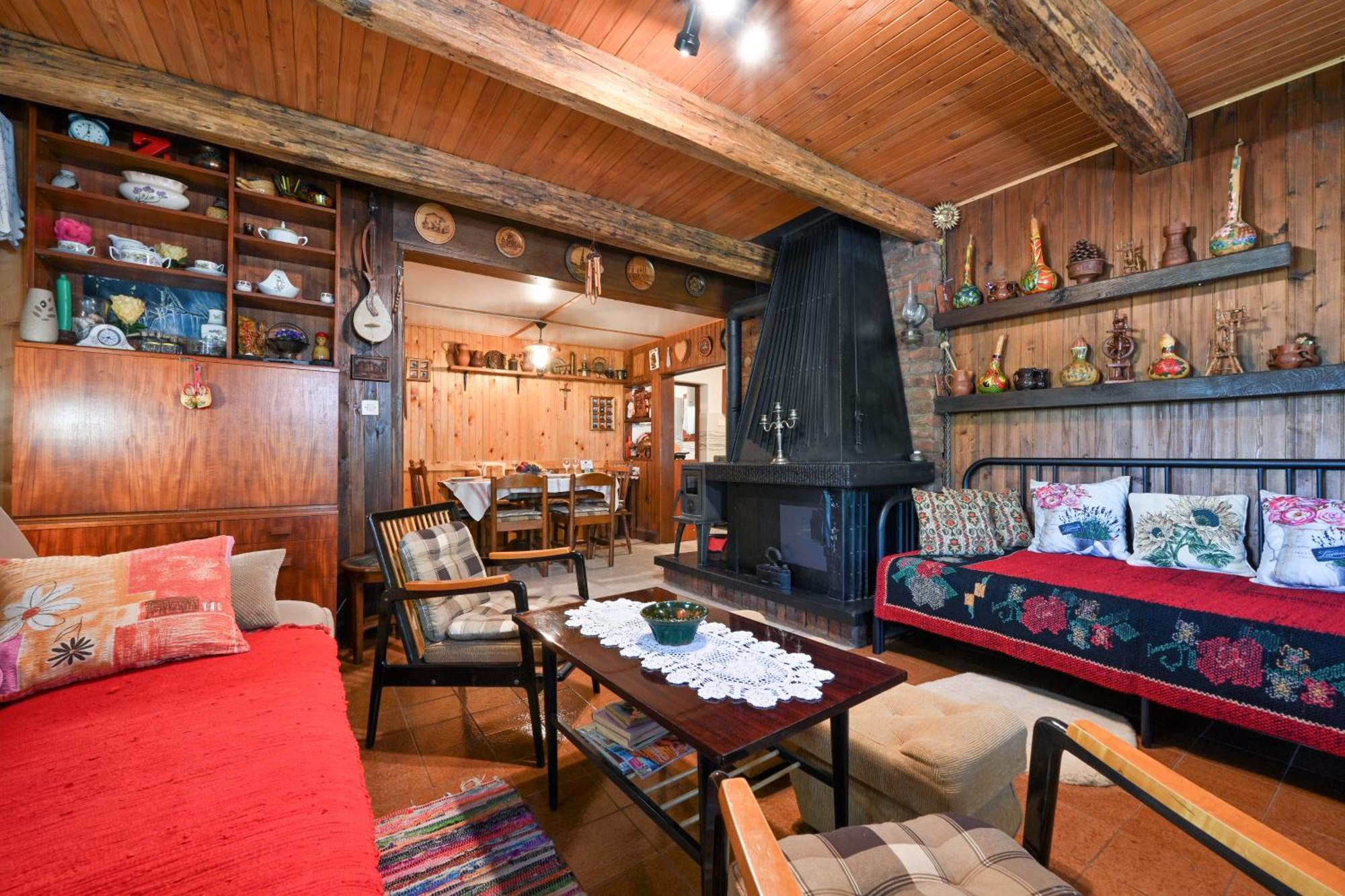 Kuca Viola, Traditional Wooden House In Tuhelj Exterior photo